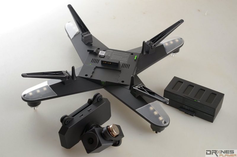 XIRO Explorer V 採模組式設計，機體可摺合，攝影機模組和電池均可拆除。
