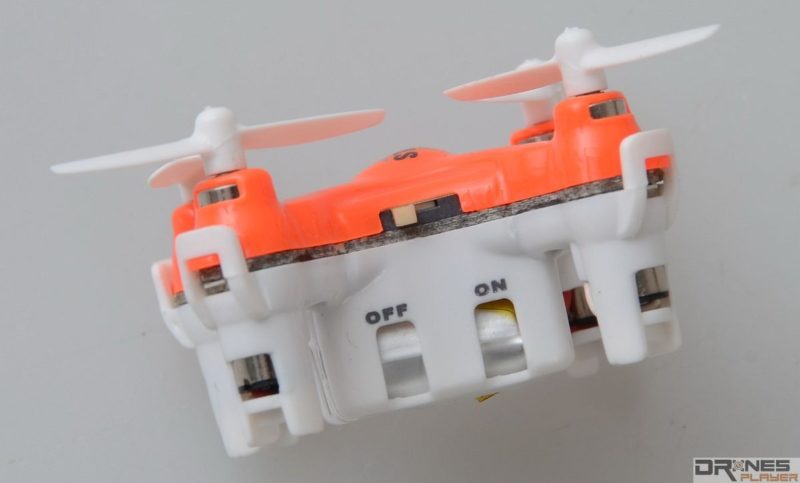 DHD D1 Drone 迷你無人機機身上設有獨立開關掣。