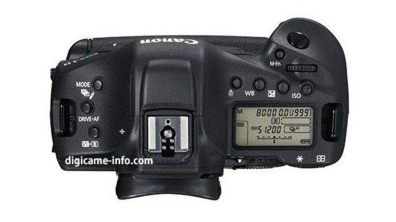 Canon 1D X Mark II 的各種按鍵排列，似乎跟上代沒有太大分別。