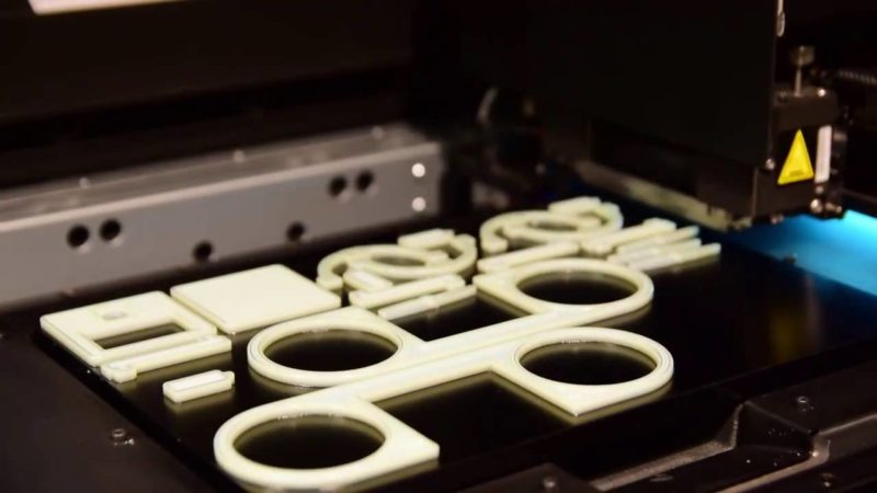Drofie 原型機用 3D列印零件砌成。