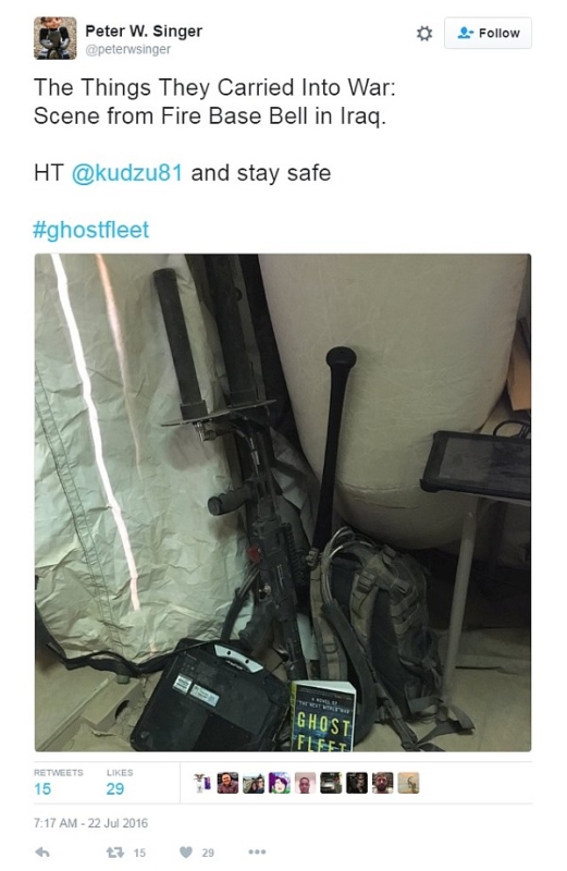 小說作家 Peter W. Singer 於 2016 年 7 月 22 日在 Twitter 上載一張照片，聲稱是駐伊拉克美軍的裝備，當中竟被發現有反無人機電磁槍 DroneDefender。