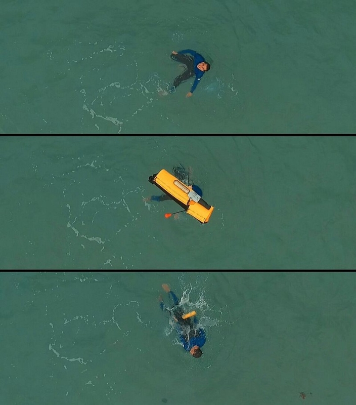 從 HELPER 無人機拋下自動充氣浮標拋給溺水者的情況。