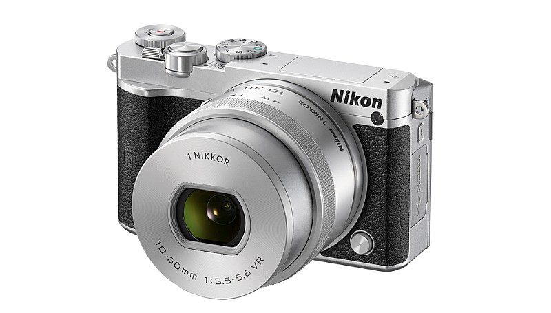 Nikon 歐洲產品經理 Jordi Brinkman 表示，Nikon 1 J5 在亞洲市場的銷量不差。