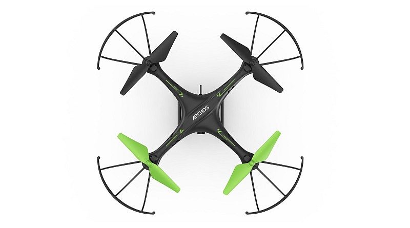 Archos Drone 採用 X 形四軸結構，機身大小為 360 x 360 毫米。