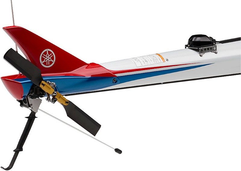 Yahama Fazer R 的尾旋翼參照由日本宇宙航空研究開發機構提供的資料製作而成，可有效提高尾槳旋動時的空氣動力學效率。
