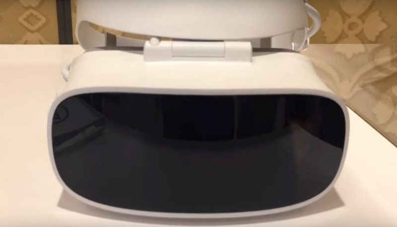 Dell VR 眼鏡的線條圓渾，更用上白色機身，如果不看牌子，有可能會被當作 Apple 產品。