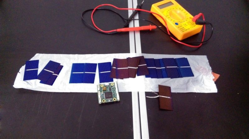 Tsubasa V3 無人機的機身表面需鑲嵌太陽能板。