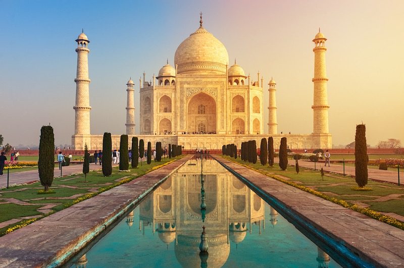 印度泰姬陵是世界聞名景點，但到當地航拍隨時被捕。