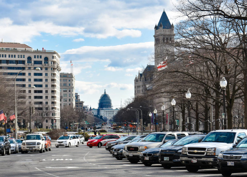 美國華盛頓道路交通（圖片來源：GiuseppeCrimeni / Shutterstock）