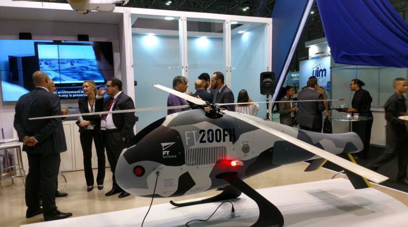 FT-200 FH 無人直升機於 2017 年 4 月在巴西里約熱內盧舉行的 LAAD 國防及安全展覽會（LAAD Defense & Security 2017）上公開亮相。