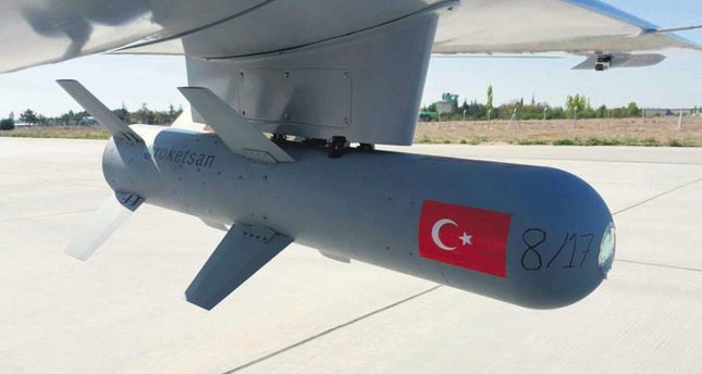 軍方在「橄欖枝行動」中為 Bayraktar TB2 無人機配備了 4 枚 MAM-L 炸彈。