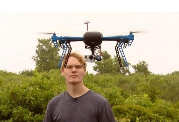 18歲大學生Austin Haughwout 涉嫌改裝無人機成飛行手槍