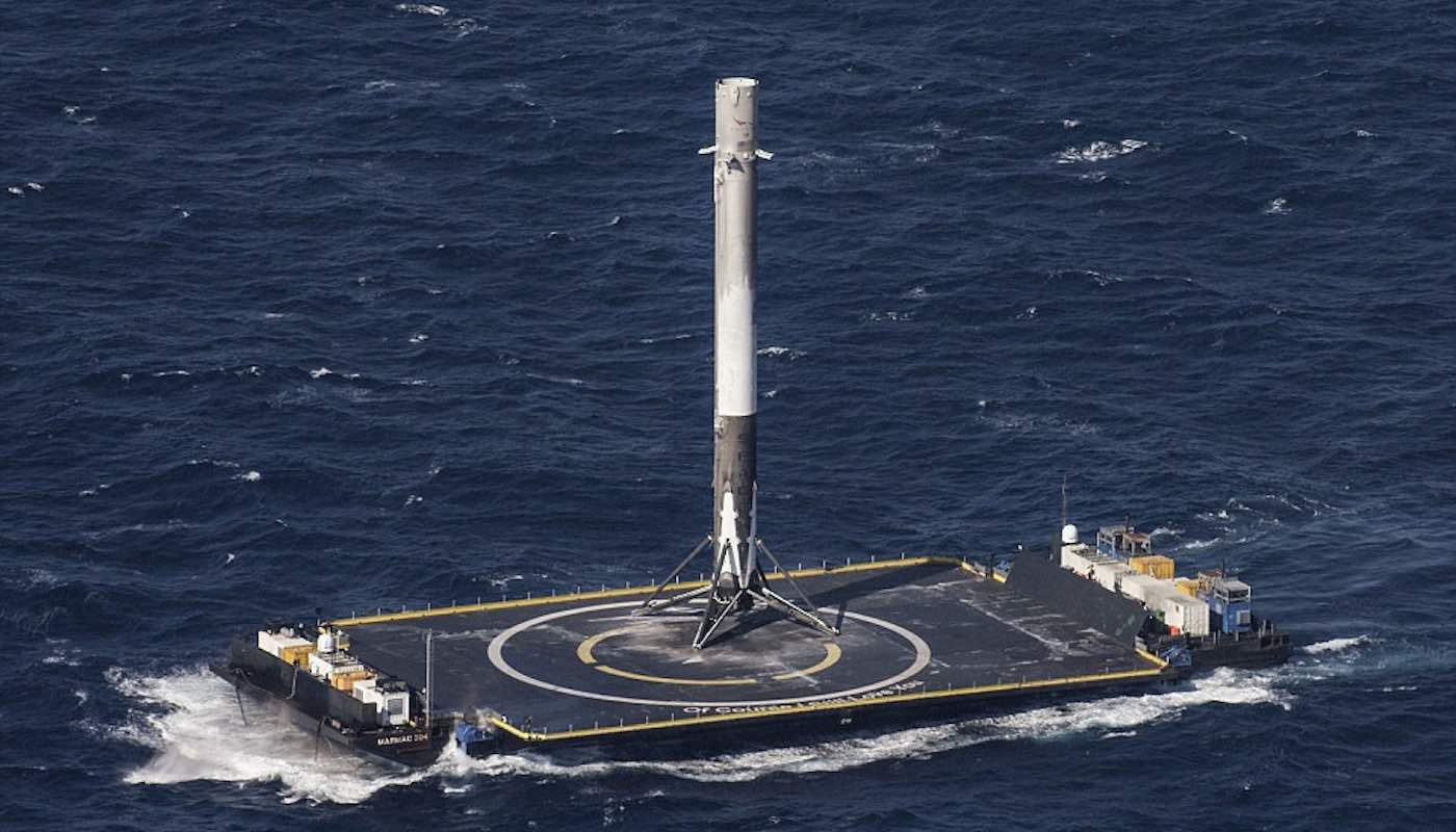 SpaceX 火箭 海上回收