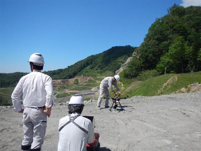 日本 日立 無人機 礦場 Terra Drone