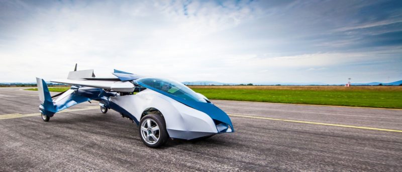 AeroMobil 陸空兩棲飛天汽車具折疊式機翼