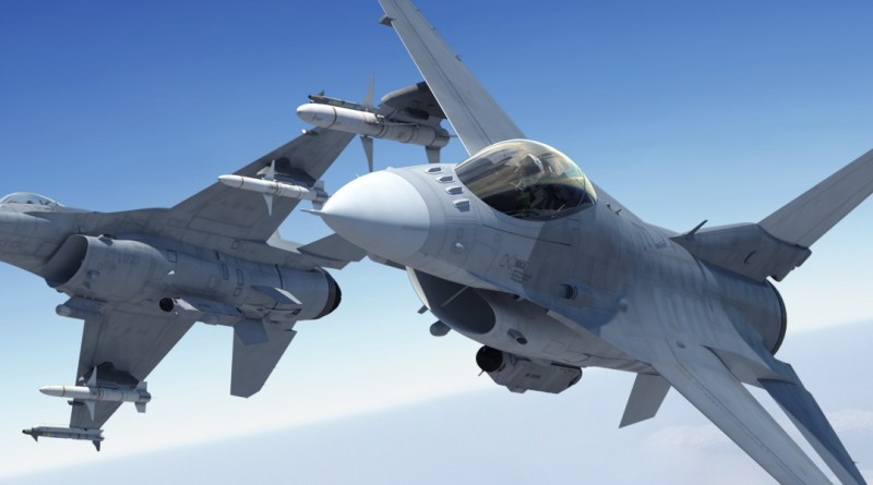 F-16 變身無人機！助戰 F-35 戰機防禦作戰、強化火力