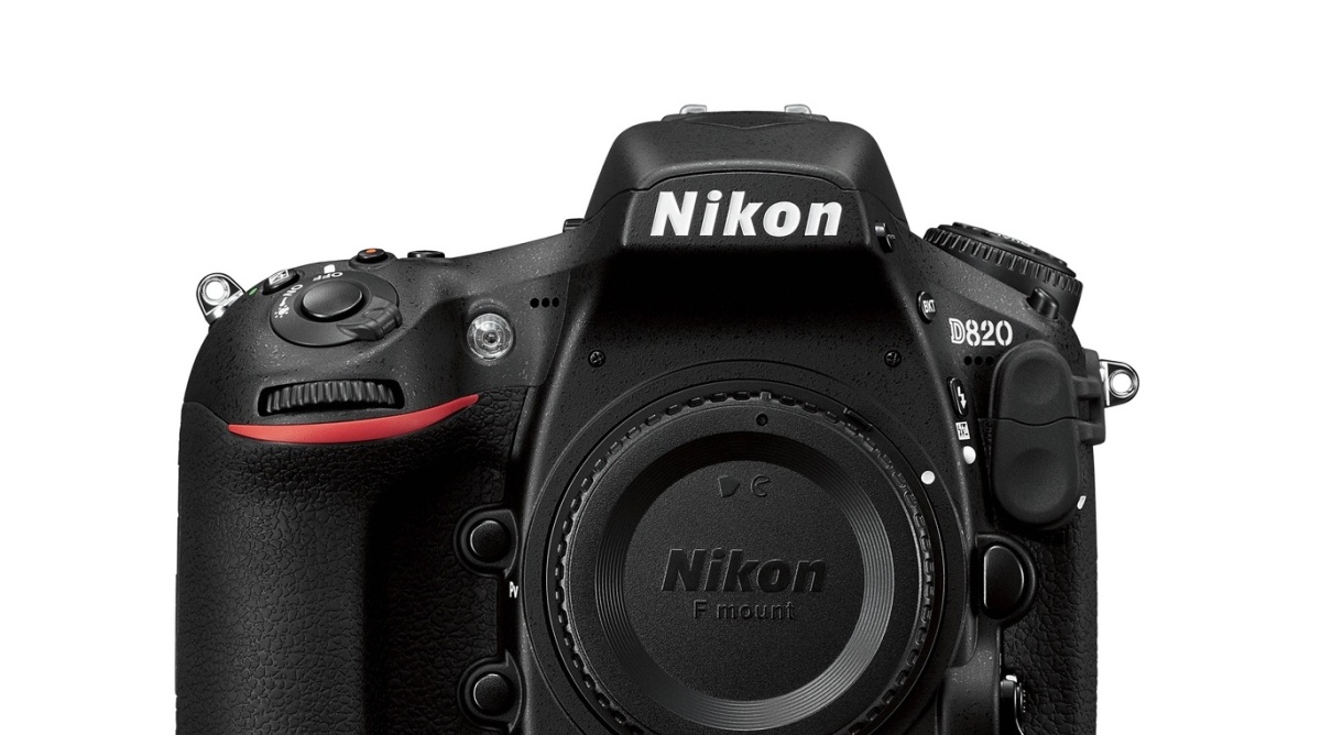 Nikon D820 傳坐擁 4600 萬畫素•增設翻轉屏幕