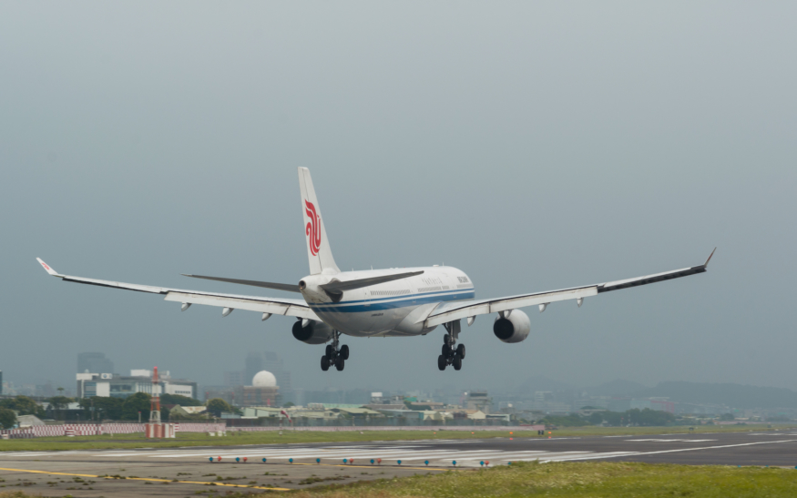 松山機場再被無人機入侵　一度關閉近 1 小時　600 多人受影響