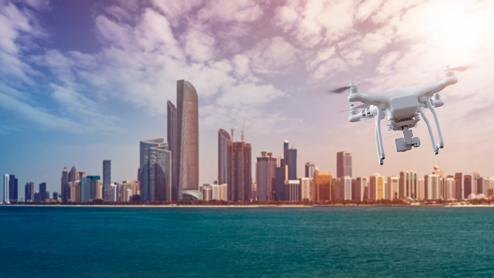 阿聯酋為無人機法規鬆綁　允許有限度航拍