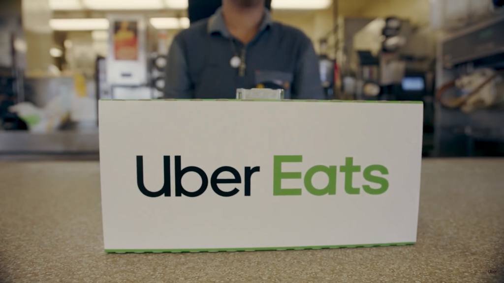 垂直起降　運送距離達 6 英里　Uber Eats 亮相送餐無人機