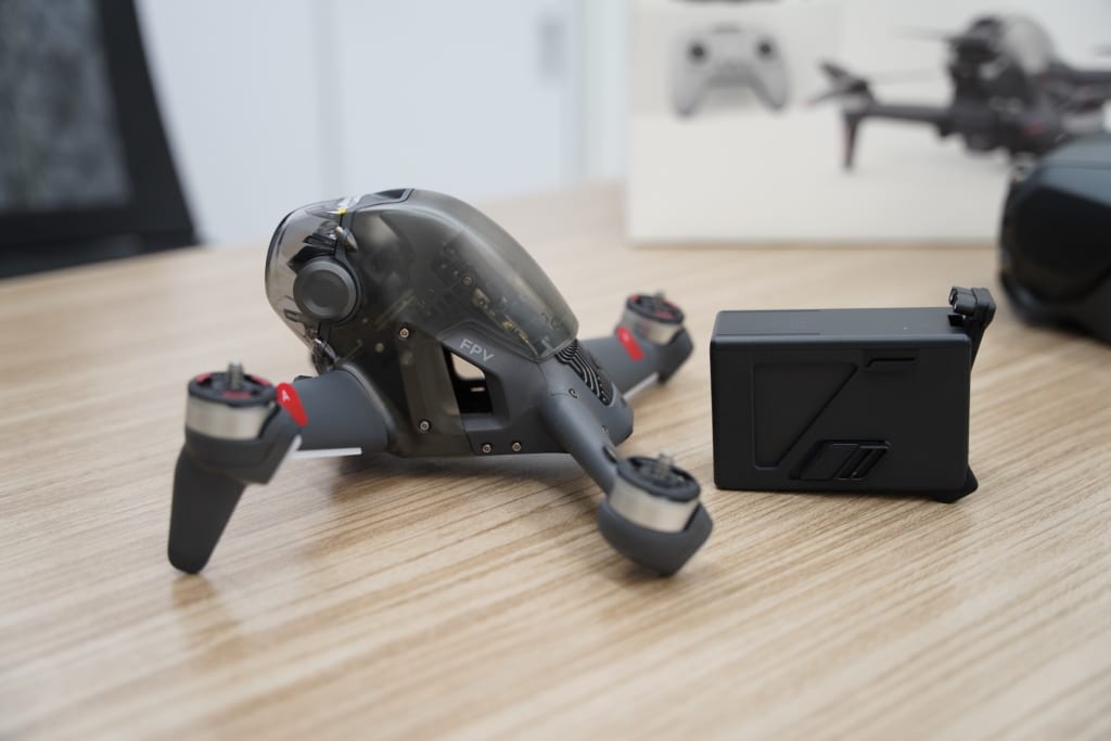 DJI 正式發佈 FPV 航拍機　最大圖傳距離 10 公里　套裝定價港幣$9499