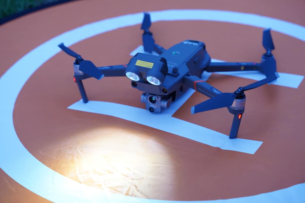 DJI Mavic 2 行業進階版實測：熱成像相機可輕易辨識目標　RTK 定位更準確