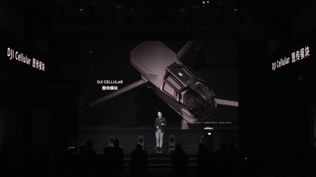 DJI Mavic 3 今年壓軸上場：雙鏡雲台、46 分鐘續航、15 公里圖傳